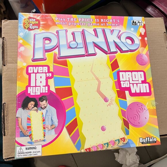 Urban Outfitters Price is Right Plinko Game - Picture 1 of 3